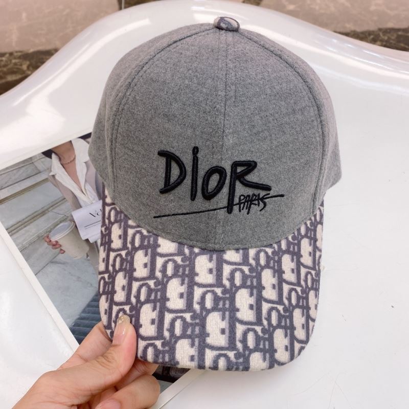 DIOR